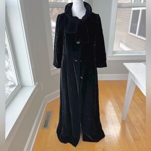 Vintage Black Velvet Tie Neck Ankle Length Dress Coat Size Small